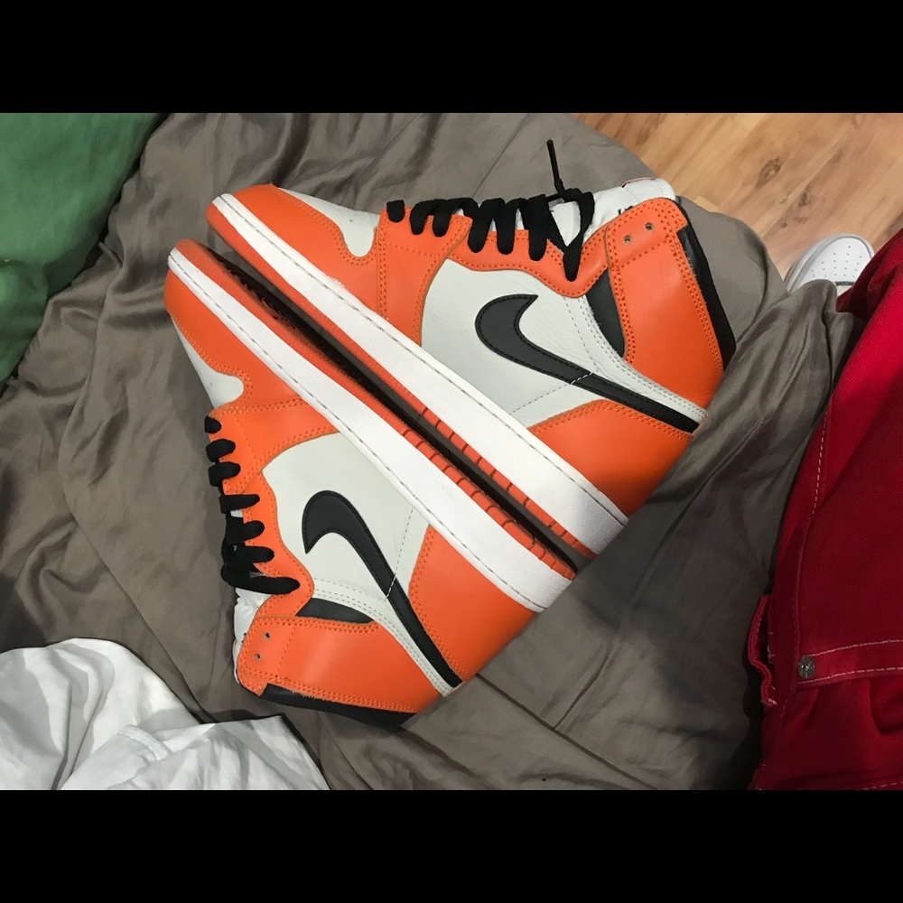 Shattered backboards gs size 7